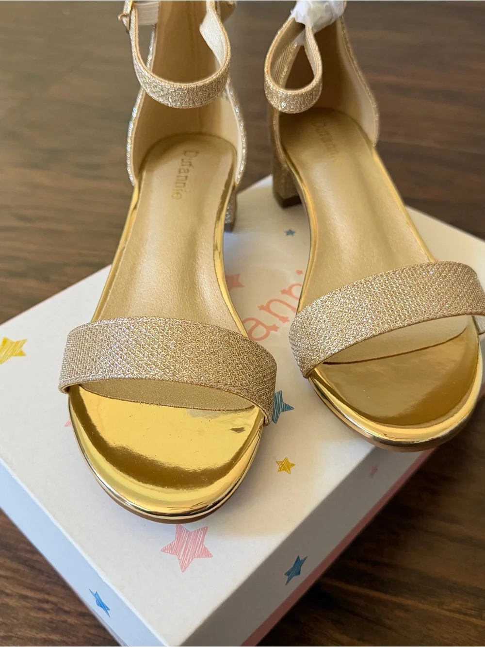 Dufannie big kids  Gold Glitter Block Heel Sandals